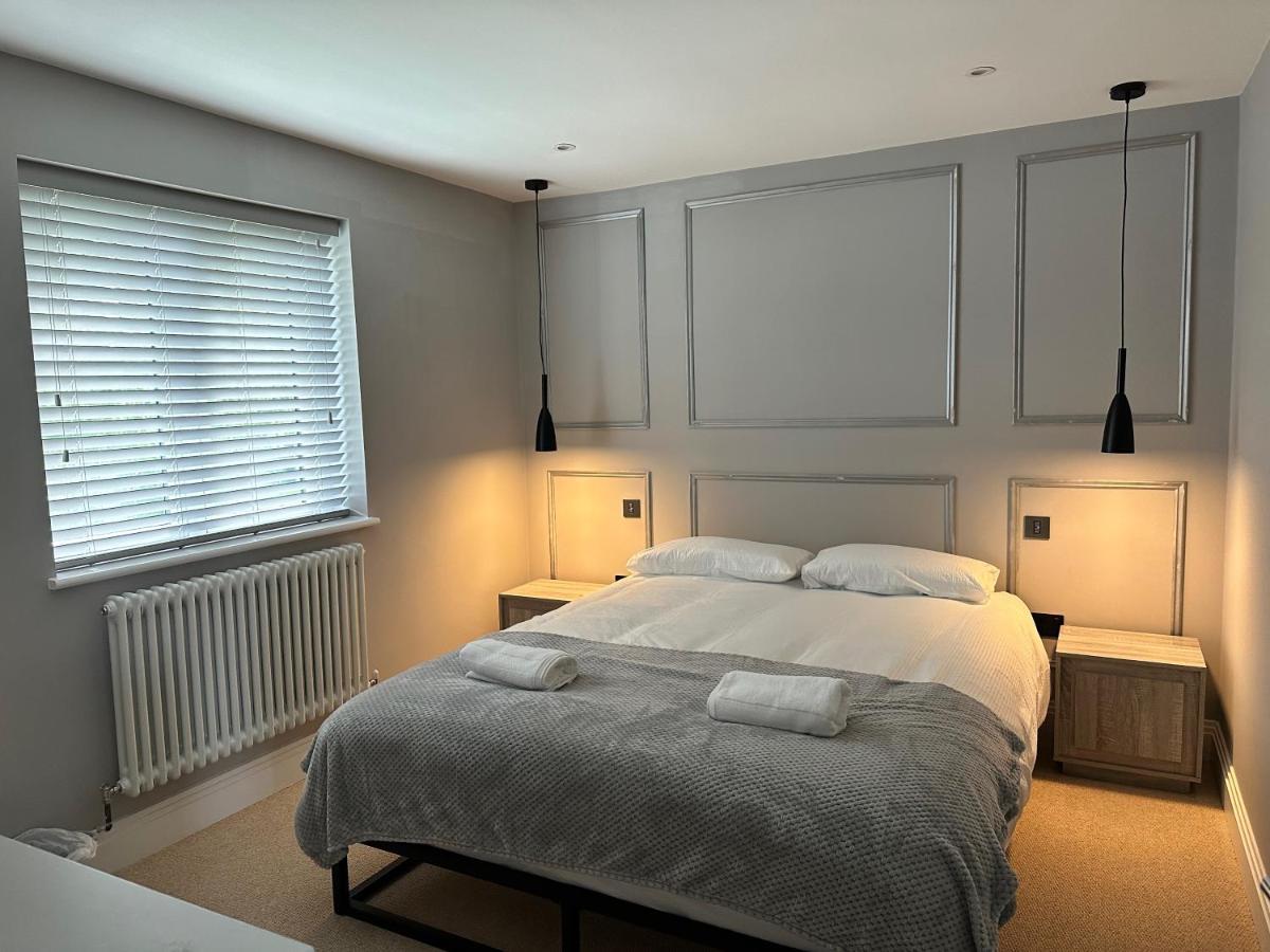 A Luxury 2 Bedroom Apartment Barnet Exterior photo