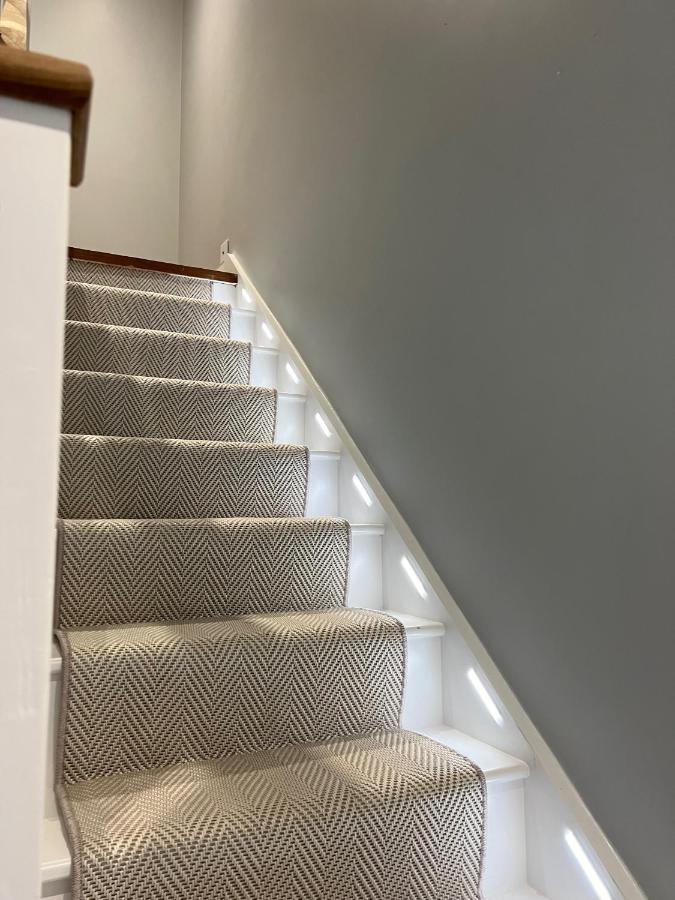 A Luxury 2 Bedroom Apartment Barnet Exterior photo